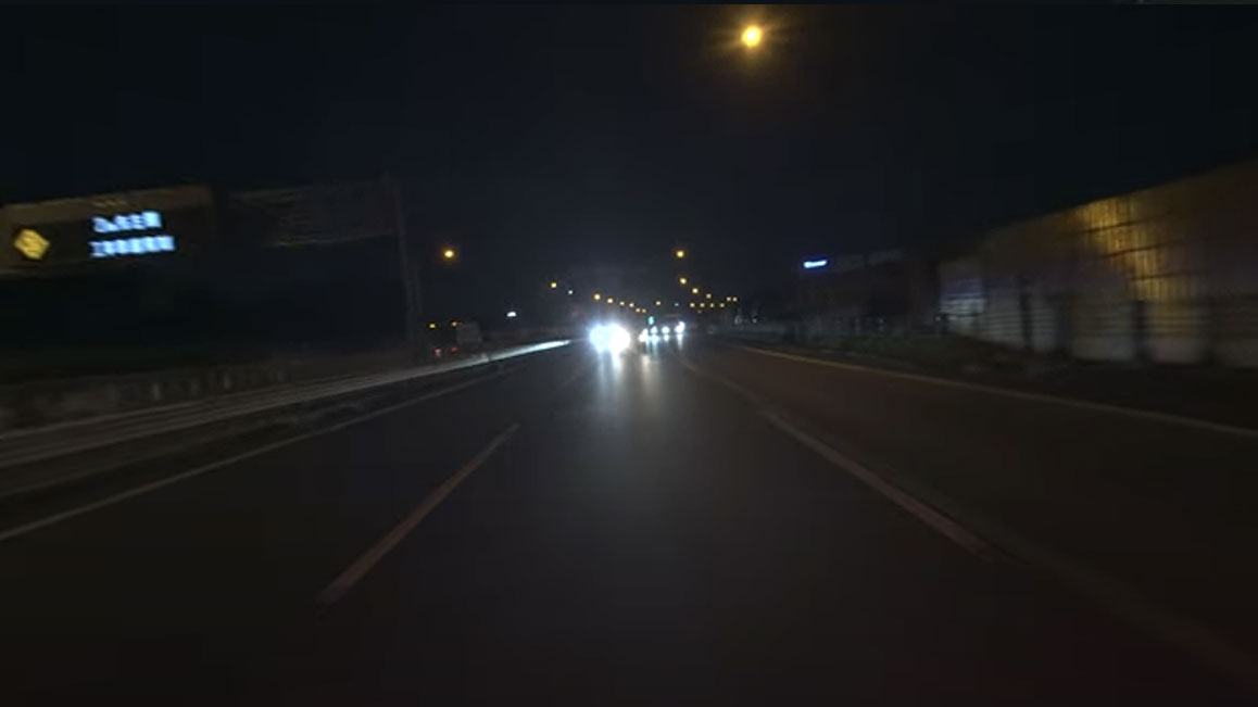 走行/関越自動車道1（東松山→嵐山小川方面）（夜）