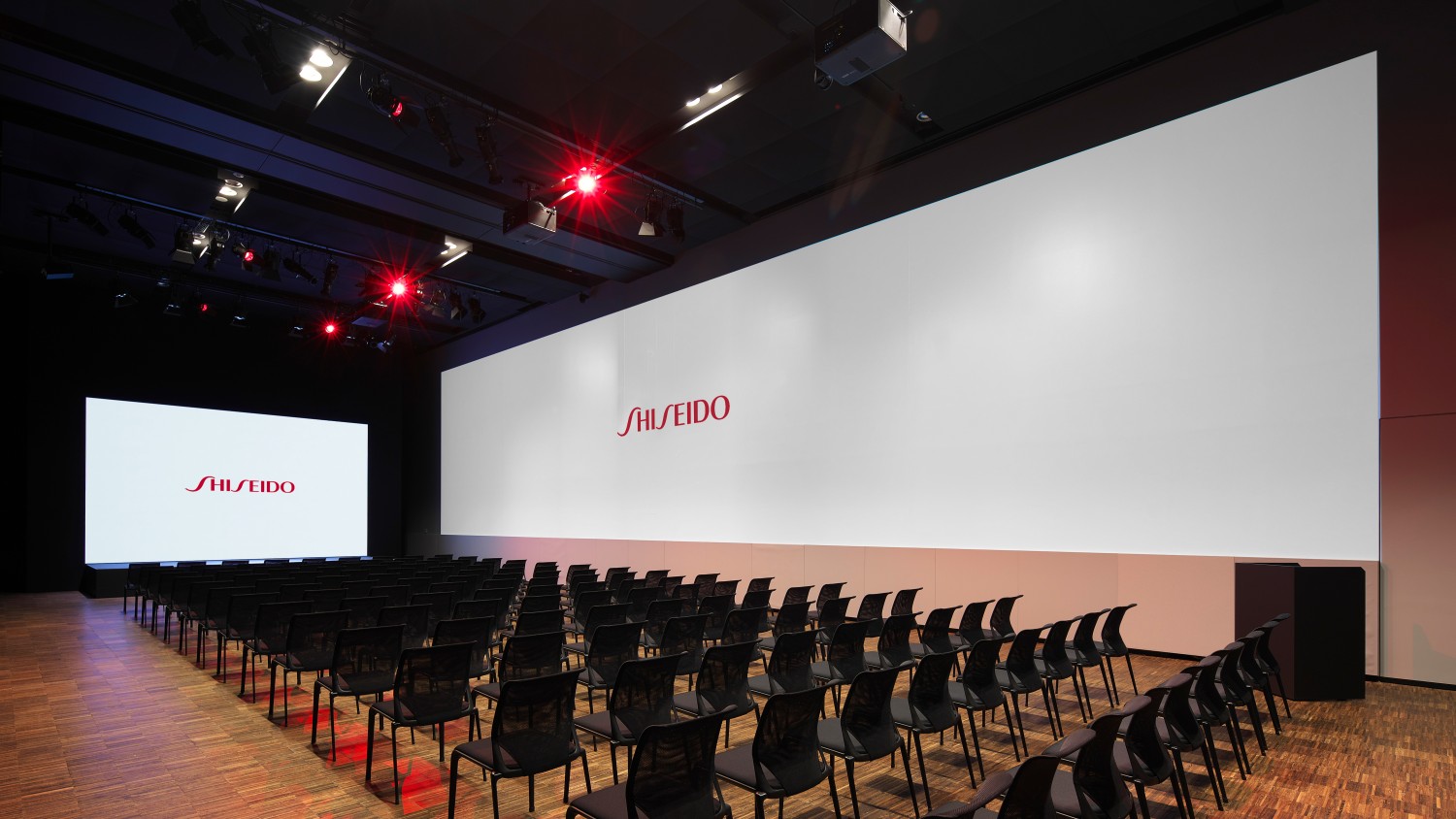 資生堂「花椿ホール」